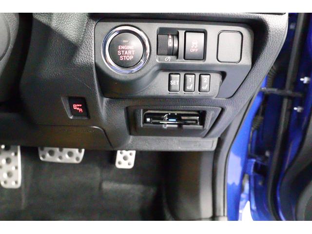 レヴォーグ １．６ＳＴＩＳｐｏｒｔ　ＥｙｅＳｉｇｈｔ　　デジタルミラー　ＳＴＩスポーツマフラー　パナソニック製８型ナビ　デジタルミラー　ＥＴＣ２．０　フロントカメラ　ツーリングアシスト　ドライブレコーダー（15枚目）