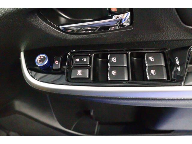 レヴォーグ １．６ＳＴＩＳｐｏｒｔ　ＥｙｅＳｉｇｈｔ　　デジタルミラー　ＳＴＩスポーツマフラー　パナソニック製８型ナビ　デジタルミラー　ＥＴＣ２．０　フロントカメラ　ツーリングアシスト　ドライブレコーダー（61枚目）