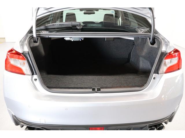 ＷＲＸ Ｓ４ ＷＲＸＳ４　ＳＴＩ　Ｓｐｏｒｔ　ＲＥＣＡＲＯシート　ドラレコ　前後ドライブレコーダー　ドアバイザー　ＥＴＣ２．０＆ビルトインタイプ　トランクスポイラー　カロッツェリアナビゲーション（10枚目）