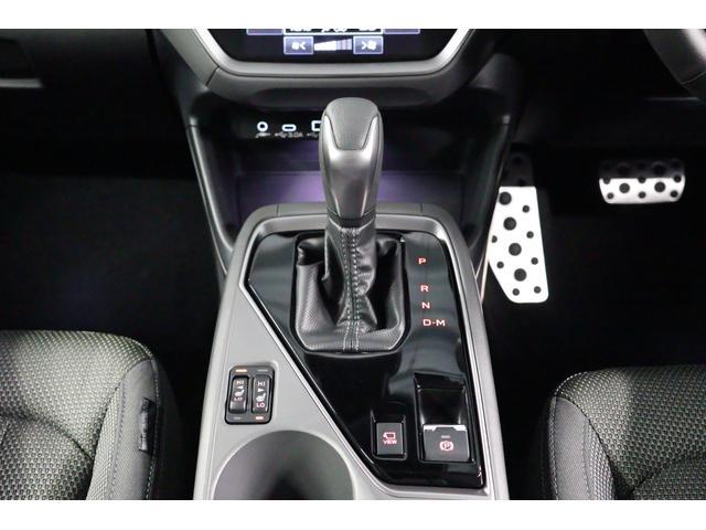 クロストレック リミテッド　４ＷＤ　サンルーフ　ルーフレール　全周囲カメラ　４ＷＤモデル　サンルーフ　ルーフレール　全周囲カメラ　大型ナビゲーション　ＥＴＣ２．０　リヤビークルディテクション　Ｂｌｕｅｔｏｏｔｈオーディオ　ＴＶ　ＡｐｐｌｅＣａｒｐｌａｙ　ａｎｄｒｏｉｄＡｕｔｏ（14枚目）