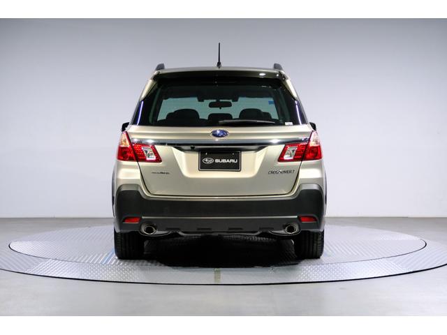 バックが苦手な方も安心なバックカメラを装備！