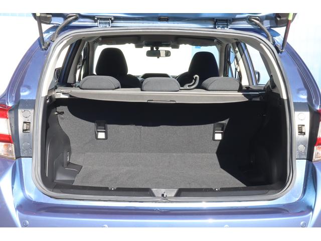 インプレッサスポーツ １．６ｉ－Ｌアイサイト　走行距離少な目！ＡＷＤモデル　対歩行者保護エアバッグ　全車速追従機能付クルーズコントロール　サイドカメラ　バックカメラ　ＶＤＣ　アイドリングストップ　ヘッドライトＬＥＤ（12枚目）