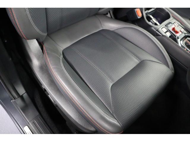 フォレスター Ｘ－ブレイク　８型ナビ　ＥＴＣ　前後ドラレコ　タワーバー　カーゴステップパネル　ドアバイザー　リヤビークルディテクション　ハンドルヒーター　ドリンクホルダーイルミネーション　シートメモリー　ＡＶＨ　ＳＲＨ（32枚目）
