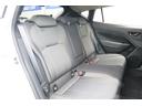 後席も使用感が少なくキレイな状態が保たれております!通気性の良い布製シート!長距離運転の疲労軽減につなげます!