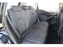 後席も気になるダメージが少なくキレイな状態が保たれております！リクライニング・シートヒーター機能等、同乗者様も嬉しい機能が盛りだくさん！