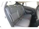後席も使用感が少なくキレイな状態が保たれております！通気性の良い布製シートで長距離ドライブも快適にお過ごし頂けます！