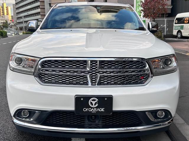 ダッジ・デュランゴ シタデル 新車並行車 ワンオーナー ユーザー買取車 7人乗り 3列シート 黒革シート サンルーフ 純正20インチAW バック&サイド&アンダーカメラ パドルシフト レーダークルーズコントロール(10枚目)