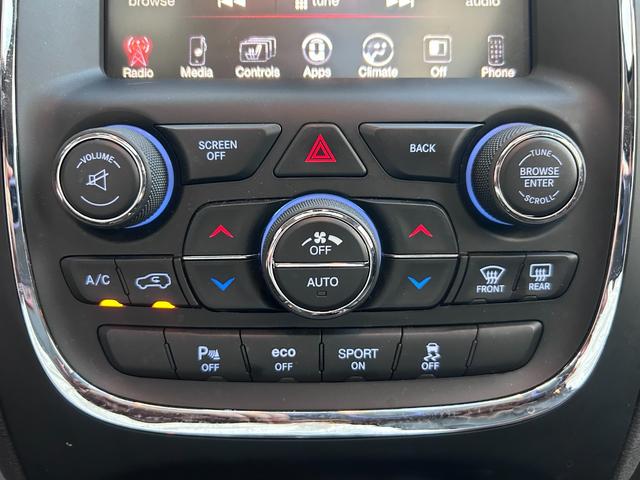 ダッジ・デュランゴ シタデル 新車並行車 ワンオーナー ユーザー買取車 7人乗り 3列シート 黒革シート サンルーフ 純正20インチAW バック&サイド&アンダーカメラ パドルシフト レーダークルーズコントロール(35枚目)