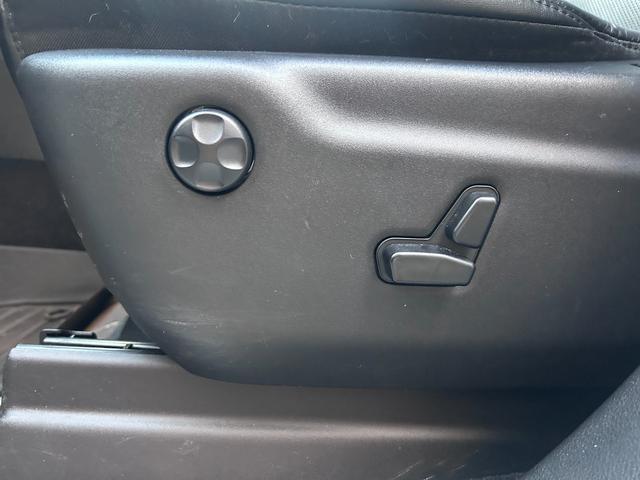 ダッジ・デュランゴ シタデル 新車並行車 ワンオーナー ユーザー買取車 7人乗り 3列シート 黒革シート サンルーフ 純正20インチAW バック&サイド&アンダーカメラ パドルシフト レーダークルーズコントロール(43枚目)