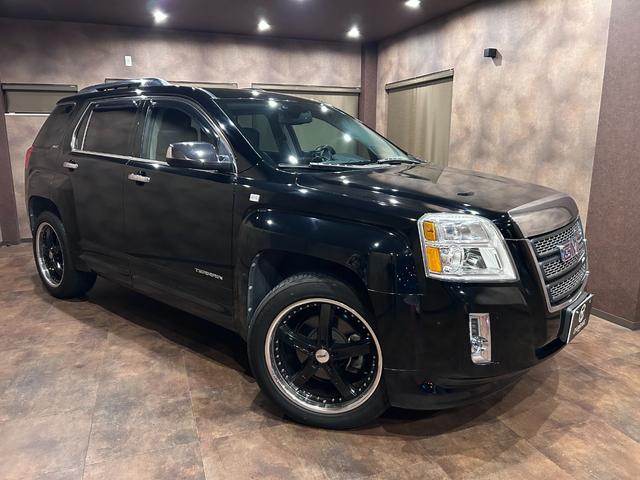 GMCテレーン ブラックレザーシート シートヒーター サンルーフ 社外カロッツェリア楽ナビ バックカメラ 社外20インチアルミホイール(2枚目)