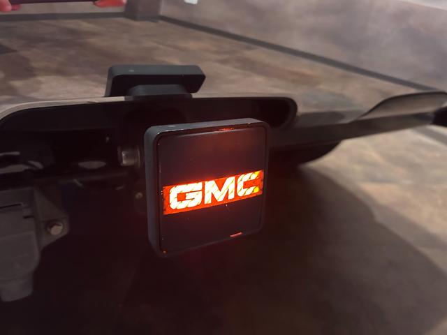 GMCテレーン ブラックレザーシート シートヒーター サンルーフ 社外カロッツェリア楽ナビ バックカメラ 社外20インチアルミホイール(7枚目)