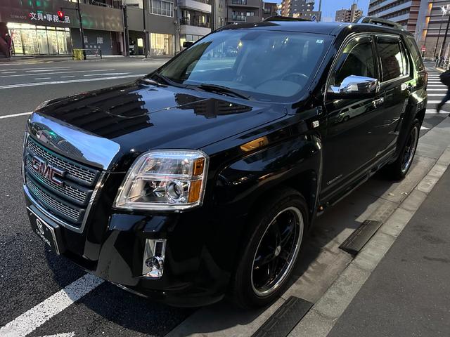 GMCテレーン ブラックレザーシート シートヒーター サンルーフ 社外カロッツェリア楽ナビ バックカメラ 社外20インチアルミホイール(11枚目)