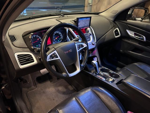 GMCテレーン ブラックレザーシート シートヒーター サンルーフ 社外カロッツェリア楽ナビ バックカメラ 社外20インチアルミホイール(24枚目)