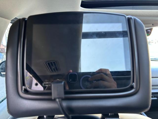 エクスペディション MAX プラチナム ロングボディー 2019年モデル 新車並行 4WD サンルーフ ブラックレザーシート シートヒーター&クーラー LEDライト 360°カメラ アップルカープレイ ETC 純正22インチアルミホイール(64枚目)