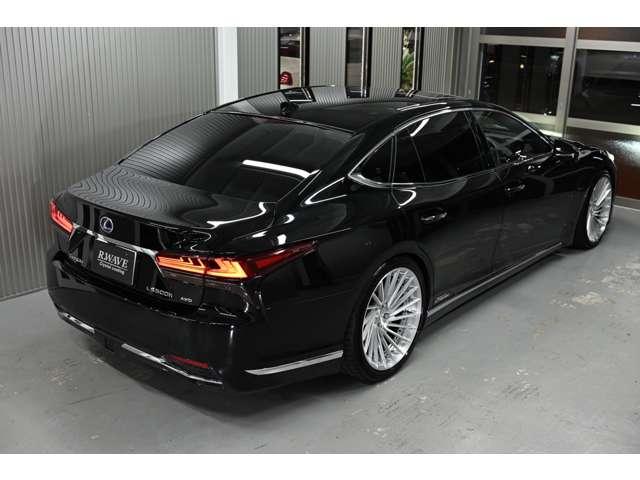 LS LS500h エグゼクティブ アドバンスドドライブ 4WD ワイトレ エアサスコントローラー マークレビンソン リアエンタ パノラミックビューモニター デジタルインナーミラー(6枚目)
