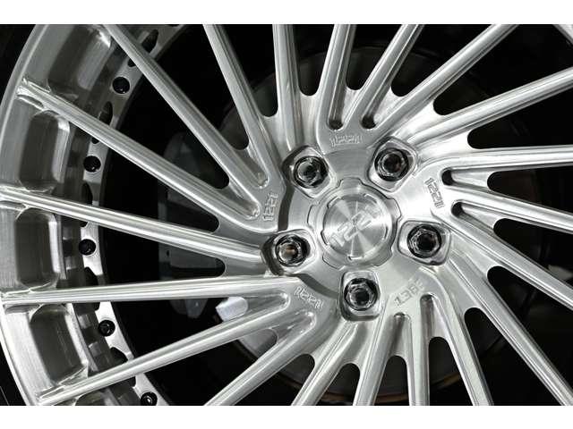 LS LS500h エグゼクティブ アドバンスドドライブ 4WD ワイトレ エアサスコントローラー マークレビンソン リアエンタ パノラミックビューモニター デジタルインナーミラー(29枚目)