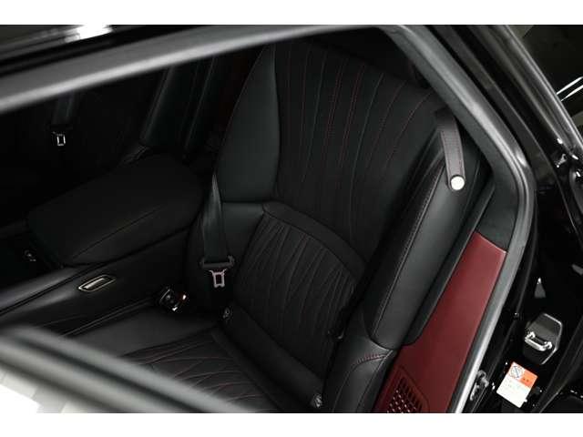 LS LS500h エグゼクティブ アドバンスドドライブ 4WD ワイトレ エアサスコントローラー マークレビンソン リアエンタ パノラミックビューモニター デジタルインナーミラー(33枚目)