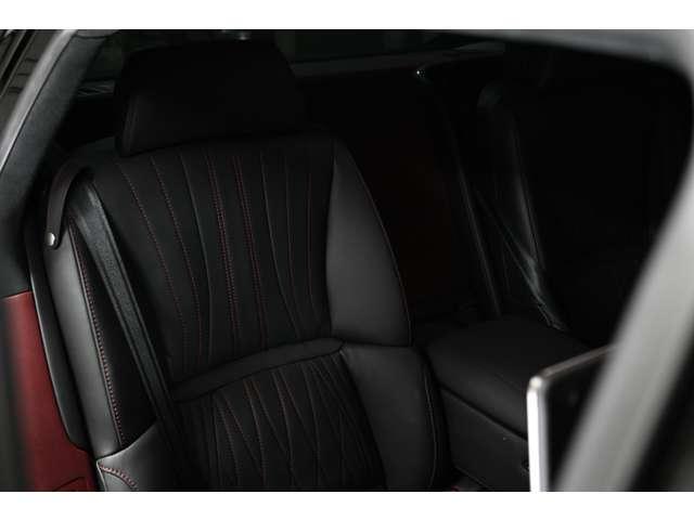 LS LS500h エグゼクティブ アドバンスドドライブ 4WD ワイトレ エアサスコントローラー マークレビンソン リアエンタ パノラミックビューモニター デジタルインナーミラー(58枚目)