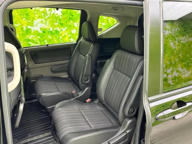 フリード ４ＷＤ　Ｇホンダセンシング　保証書／純正　９インチ　ＳＤナビ／フリップダウンモニター／衝突安全装置／両側電動スライドドア／シートヒーター／車線逸脱防止支援システム／シート　ハーフレザー／ドライブレコーダー　社外　バックカメラ（8枚目）