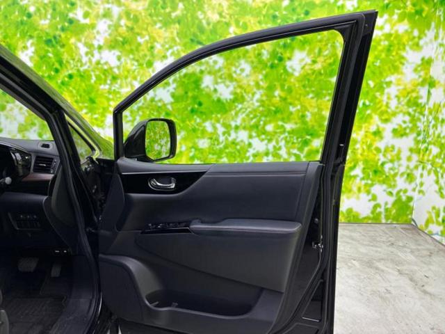 エルグランド ハイウェイスターS 新品タイヤ/保証書/純正 SDナビ/後席モニター 純正 12.3インチ/エマージェンシーブレーキ/両側電動スライドドア/シート ハーフレザー/プロパイロット/ドライブレコーダー 純正 バックカメラ(22枚目)