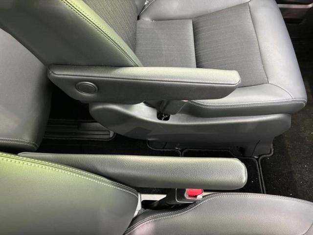 ステップワゴン スパーダ 保証書/純正 11インチ SDナビ/フリップダウンモニター/衝突安全装置/両側電動スライドドア/車線逸脱防止支援システム/シート ハーフレザー/電動バックドア/ヘッドランプ LED バックカメラ(38枚目)