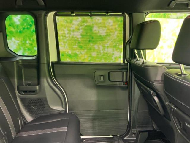 N-BOXカスタム 4WDコーディネートスタイル2トーン 保証書/純正 9インチ SDナビ/両側電動スライドドア/シートヒーター/車線逸脱防止支援システム/シート ハーフレザー/ヘッドランプ LED/USBジャック/Bluetooth接続/ETC 4WD(23枚目)