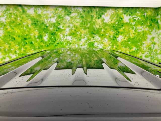 N-BOXカスタム 4WDコーディネートスタイル2トーン 保証書/純正 9インチ SDナビ/両側電動スライドドア/シートヒーター/車線逸脱防止支援システム/シート ハーフレザー/ヘッドランプ LED/USBジャック/Bluetooth接続/ETC 4WD(42枚目)