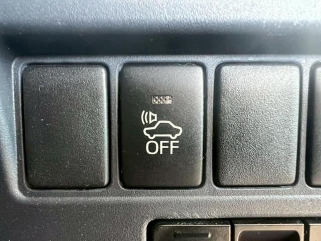 ヴォクシー ハイブリッドX 新品タイヤ/保証書/純正 SDナビ/衝突安全装置/電動スライドドア/ヘッドランプ LED/Bluetooth接続/ETC/EBD付ABS/横滑り防止装置/アイドリングストップ/バックモニター 記録簿(16枚目)