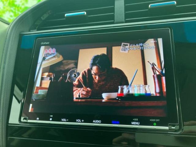 シャトル ハイブリッドZ・ホンダセンシング 新品タイヤ/保証書/純正 8インチ SDナビ/シートヒーター/シート ハーフレザー/ヘッドランプ LED/ETC/EBD付ABS/横滑り防止装置/アイドリングストップ/バックモニター/フルセグTV(13枚目)