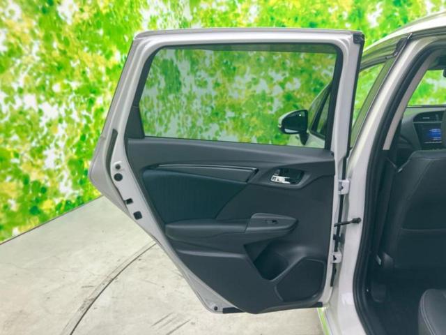 シャトル ハイブリッドZ・ホンダセンシング 新品タイヤ/保証書/純正 8インチ SDナビ/シートヒーター/シート ハーフレザー/ヘッドランプ LED/ETC/EBD付ABS/横滑り防止装置/アイドリングストップ/バックモニター/フルセグTV(23枚目)