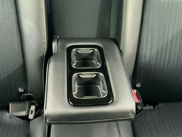 シャトル ハイブリッドZ・ホンダセンシング 新品タイヤ/保証書/純正 8インチ SDナビ/シートヒーター/シート ハーフレザー/ヘッドランプ LED/ETC/EBD付ABS/横滑り防止装置/アイドリングストップ/バックモニター/フルセグTV(29枚目)