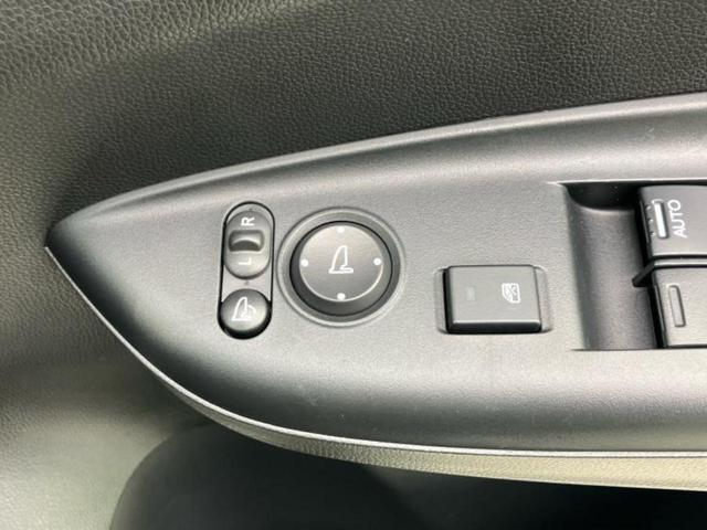 シャトル ハイブリッドZ・ホンダセンシング 新品タイヤ/保証書/純正 8インチ SDナビ/シートヒーター/シート ハーフレザー/ヘッドランプ LED/ETC/EBD付ABS/横滑り防止装置/アイドリングストップ/バックモニター/フルセグTV(37枚目)