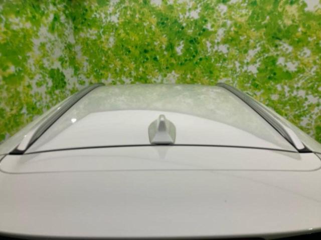 シャトル ハイブリッドZ・ホンダセンシング 新品タイヤ/保証書/純正 8インチ SDナビ/シートヒーター/シート ハーフレザー/ヘッドランプ LED/ETC/EBD付ABS/横滑り防止装置/アイドリングストップ/バックモニター/フルセグTV(46枚目)