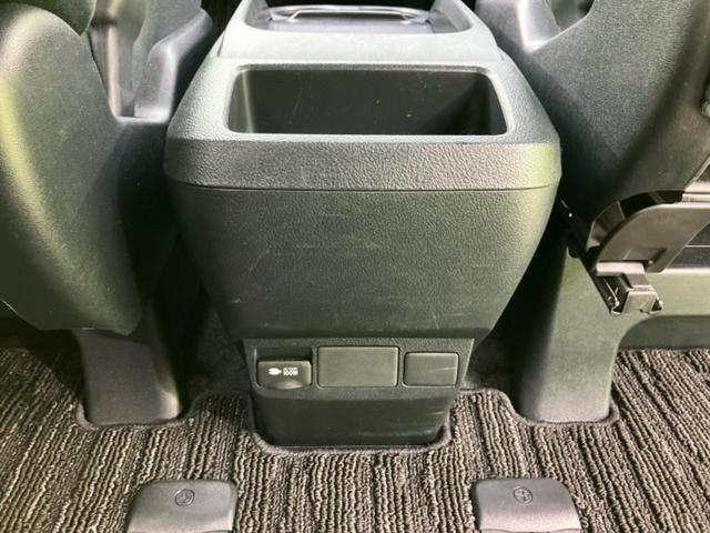 アルファード Ｓ　ディスプレイオーディオ＋ナビ９インチ／トヨタセーフティセンス／両側電動スライドドア／車線逸脱防止支援システム／ドライブレコーダー　前後／ヘッドランプ　ＬＥＤ／Ｂｌｕｅｔｏｏｔｈ接続　バックカメラ（40枚目）