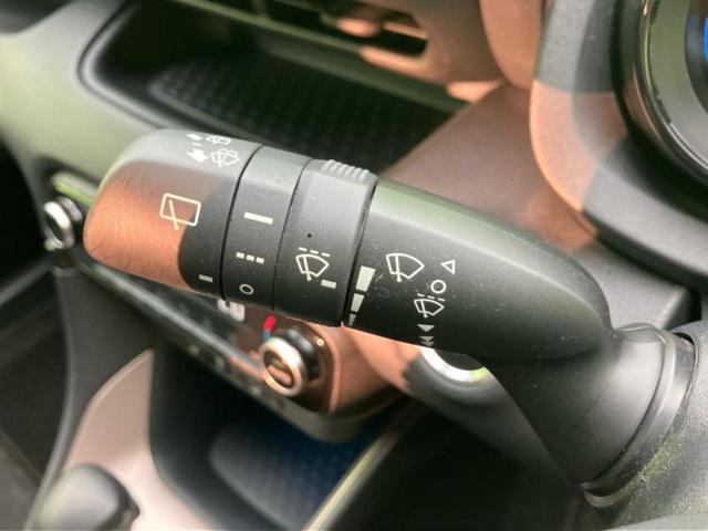 ヤリス Z 新品タイヤ/保証書/ディスプレイオーディオ/衝突安全装置/シートヒーター/車線逸脱防止支援システム/ヘッドランプ LED/ETC/EBD付ABS/横滑り防止装置/クルーズコントロール ワンオーナー(15枚目)