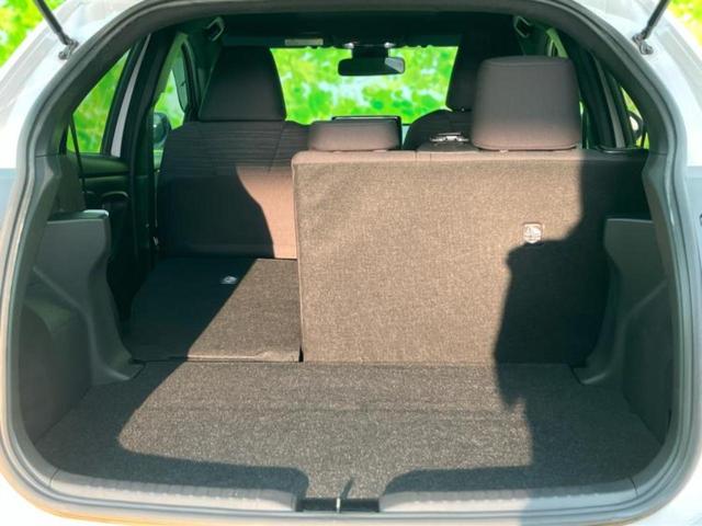 ヤリス Z 新品タイヤ/保証書/ディスプレイオーディオ/衝突安全装置/シートヒーター/車線逸脱防止支援システム/ヘッドランプ LED/ETC/EBD付ABS/横滑り防止装置/クルーズコントロール ワンオーナー(19枚目)