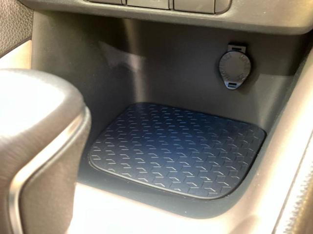 ヤリス Z 新品タイヤ/保証書/ディスプレイオーディオ/衝突安全装置/シートヒーター/車線逸脱防止支援システム/ヘッドランプ LED/ETC/EBD付ABS/横滑り防止装置/クルーズコントロール ワンオーナー(32枚目)