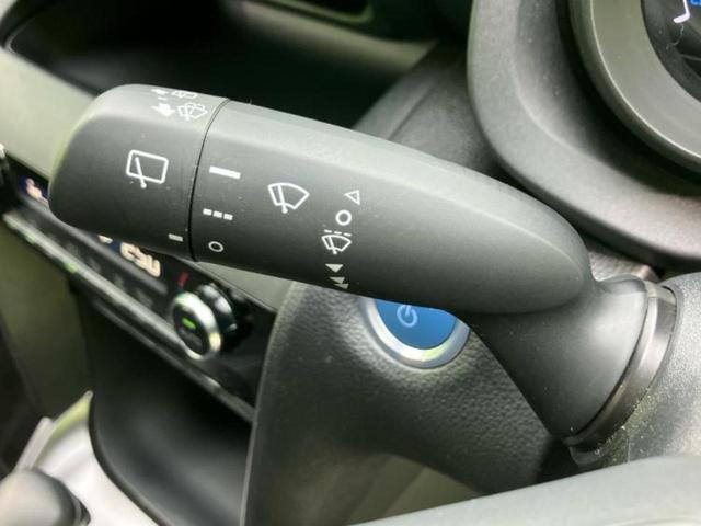 ヤリスクロス ハイブリッドGRスポーツ 保証書/ディスプレイオーディオ+ナビ8インチ/トヨタセーフティセンス/パノラミックビューモニター/車線逸脱防止支援システム/シート ハーフレザー/電動バックドア/ドライブレコーダー 前後 全周囲カメラ(15枚目)