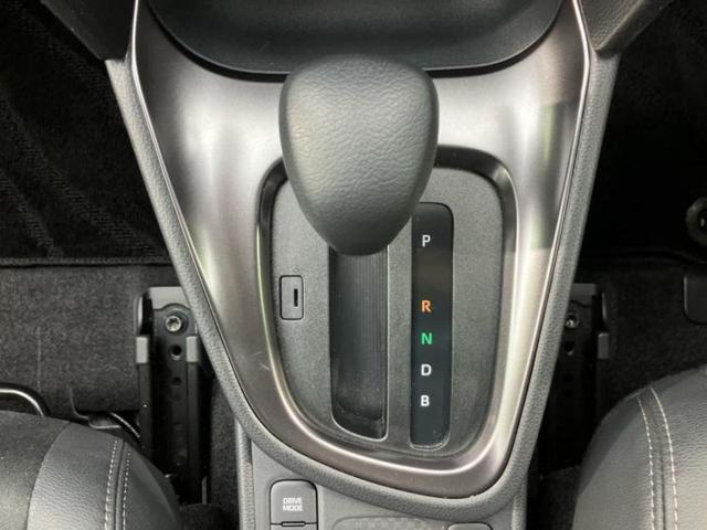 ヤリスクロス ハイブリッドGRスポーツ 保証書/ディスプレイオーディオ+ナビ8インチ/トヨタセーフティセンス/パノラミックビューモニター/車線逸脱防止支援システム/シート ハーフレザー/電動バックドア/ドライブレコーダー 前後 全周囲カメラ(16枚目)