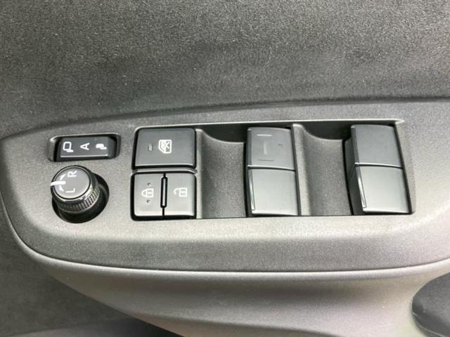 ヤリスクロス ハイブリッドGRスポーツ 保証書/ディスプレイオーディオ+ナビ8インチ/トヨタセーフティセンス/パノラミックビューモニター/車線逸脱防止支援システム/シート ハーフレザー/電動バックドア/ドライブレコーダー 前後 全周囲カメラ(27枚目)