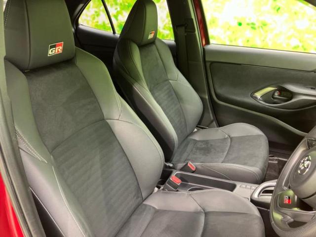 ヤリスクロス ハイブリッドGRスポーツ 保証書/ディスプレイオーディオ+ナビ8インチ/トヨタセーフティセンス/パノラミックビューモニター/車線逸脱防止支援システム/シート ハーフレザー/電動バックドア/ドライブレコーダー 前後 全周囲カメラ(29枚目)