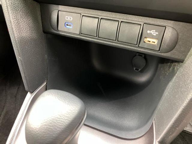 ヤリスクロス ハイブリッドGRスポーツ 保証書/ディスプレイオーディオ+ナビ8インチ/トヨタセーフティセンス/パノラミックビューモニター/車線逸脱防止支援システム/シート ハーフレザー/電動バックドア/ドライブレコーダー 前後 全周囲カメラ(34枚目)