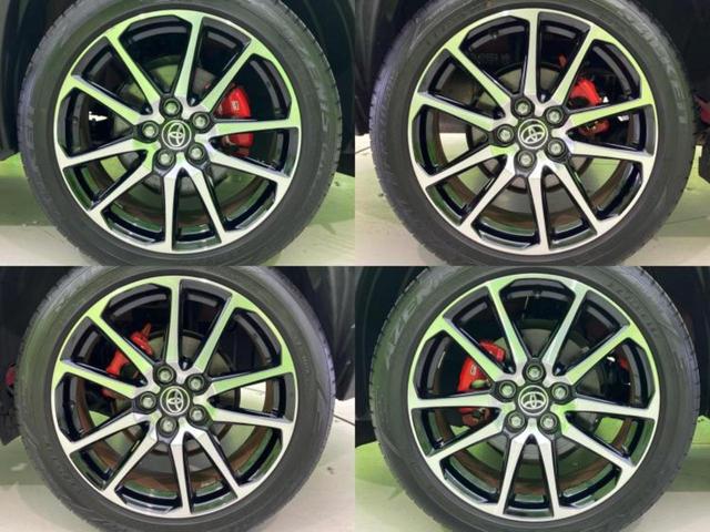 ヤリスクロス ハイブリッドGRスポーツ 保証書/ディスプレイオーディオ+ナビ8インチ/トヨタセーフティセンス/パノラミックビューモニター/車線逸脱防止支援システム/シート ハーフレザー/電動バックドア/ドライブレコーダー 前後 全周囲カメラ(49枚目)