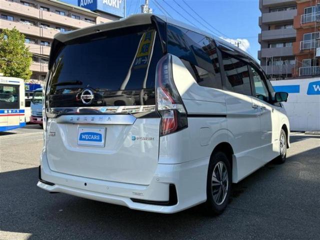 セレナ ｅパワーハイウェイスターＶ　保証書／純正　ＳＤナビ／インテリジェントルームミラー／エマージェンシーブレーキ／両側電動スライドドア／アラウンドビューモニター／車線逸脱防止支援システム／ドライブレコーダー　純正　衝突被害軽減システム（3枚目）