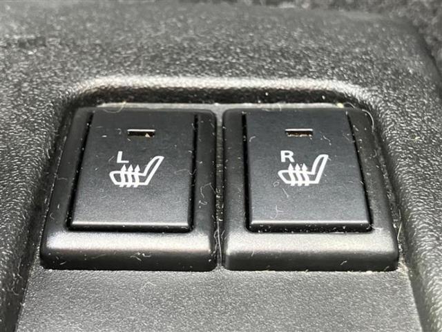ジムニーシエラ 4WD JC 社外 SDナビ/衝突安全装置/シートヒーター/車線逸脱防止支援システム/ヘッドランプ HID/ETC/EBD付ABS/横滑り防止装置/フルセグTV/禁煙車/エアバッグ 運転席/エアバッグ 助手席(17枚目)