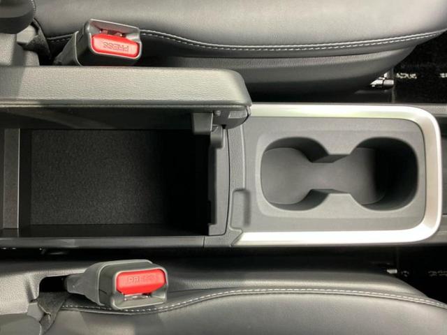 ノア ハイブリッドS-Z 保証書/ディスプレイオーディオ+ナビ10インチ/デジタルインナーミラー/衝突安全装置/両側電動スライドドア/シートヒーター 前席/パノラミックビューモニター/車線逸脱防止支援システム 全周囲カメラ(40枚目)