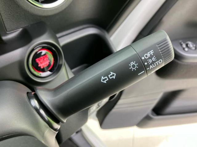 Ｎ－ＢＯＸカスタム ヒョウジュン　保証書／ディスプレイオーディオ８インチ／ホンダセンシング／両側電動スライドドア／シートヒーター　前席／車線逸脱防止支援システム／ヘッドランプ　ＬＥＤ／ＵＳＢジャック／Ｂｌｕｅｔｏｏｔｈ接続　禁煙車（12枚目）