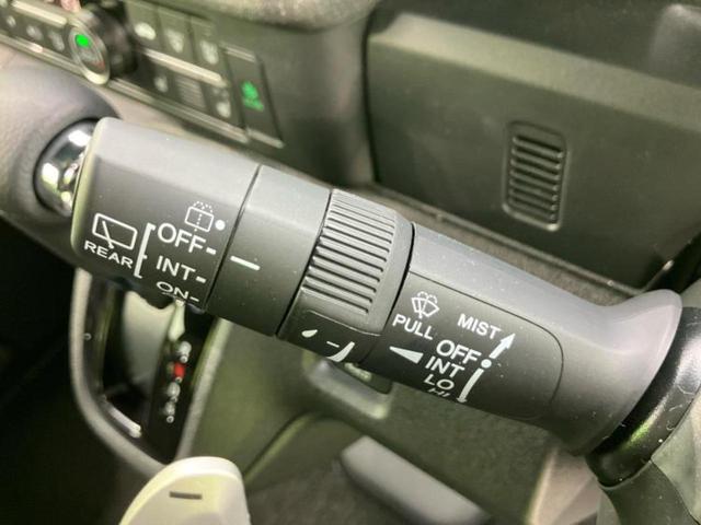 N-BOXカスタム ターボ 保証書/純正 9インチ ナビ/ホンダセンシング/両側電動スライドドア/シートヒーター 前席/車線逸脱防止支援システム/シート ハーフレザー/ヘッドランプ LED/USBジャック ターボ バックカメラ(16枚目)