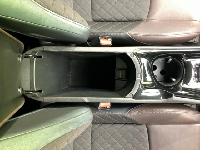 C-HR G 純正 SDナビ/衝突安全装置/シートヒーター/車線逸脱防止支援システム/シート ハーフレザー/ヘッドランプ LED/ETC/EBD付ABS/横滑り防止装置/アイドリングストップ/ワンセグTV 記録簿(35枚目)