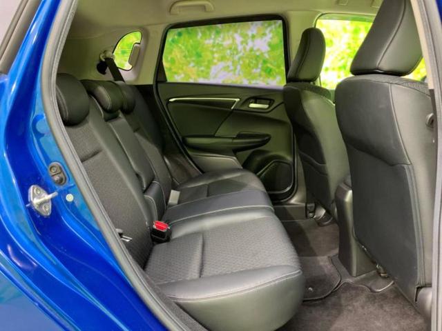 フィット 15X・Lパッケージ 保証書/純正 8インチ SDナビ/シート ハーフレザー/ドライブレコーダー 社外/ヘッドランプ LED/USBジャック/Bluetooth接続/HDMI接続/ETC/EBD付ABS/横滑り防止装置(5枚目)